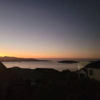 Scenic Haven Warm, ethnic charm - B&B