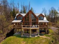 Cherokee - Lodge w - MtnViews- December Deals-HotTub-Fire Pit-GameRm - Chambres d’hôtes Gatlinburg