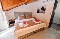 Camera Budget Matrimoniale/Doppia con Letti Singoli