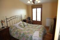 Apartment mit 2 Schlafzimmern und Balkon