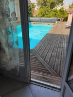 Maison avec piscine - Chambres d'hôtes Castelnau-de-Médoc