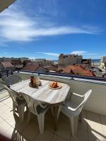 Opale beach, Merlimont,100msea,2 bedrooms, parking - B&B