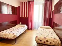 Twin Room with Shared Bathroom