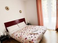 Exterior Double Room with Balcony and Shared Bathroom