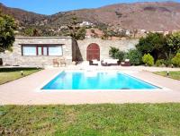 Villa Andros, Beauty and Luxury - Private Pool - B&B Andros