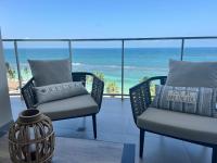 B&B María Chiquita - Delux Oceanview on the Caribbean @ Playa Escondida Resort - Bed and Breakfast María Chiquita