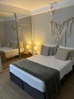 Hotel Borges Lagoa Pq Ibirapuera Novo com garagem 1109 - B&B San Paolo