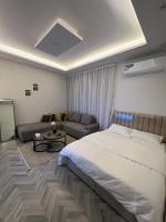 شقة استديو انيق وهادئ بدخول ذكي في حي القيروان - B&B Riyad