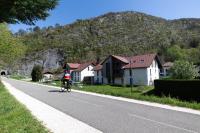 La Colombe - Bord de piste cyclable & lac - B&B