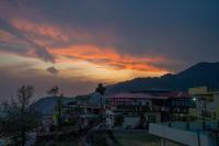 B&B Mussoorie - PerfectStayz Paradise - Bed and Breakfast Mussoorie