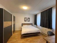 Chambre Double ou Lits Jumeaux avec Salle de Bains Commune