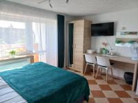 Doppel-/Zweibettzimmer mit Bad