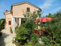 Fazana local family apartment - B&B Fasana