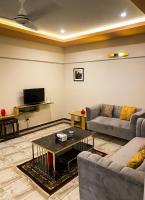 B&B Karâchi - Furnished luxury Vacation Apartment in DHA Phase 8 - Bed and Breakfast Karâchi