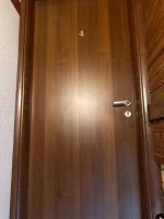 Kleines Zweibettzimmer