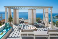 Casa GENI-heated pool, 3 bedrooms, sea views - B&B Omiš