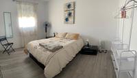 B&B Getafe - Home Jv 1 - Bed and Breakfast Getafe