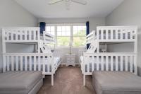 Water Street Retreat - In the heart of Downtown Saugatuck with views of the river! - Chambres d'hôtes Saugatuck