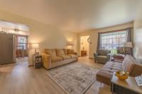 Silver Woods - New Vacation Rental - Lake Access Half a Mile away - B&B Fennville