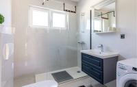 Three-Bedroom Apartment with Balcony