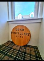 The Distillers Den - B&B Oban