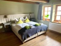 B&B Arnstadt - Landhotel Ruhepol - garni - Bed and Breakfast Arnstadt