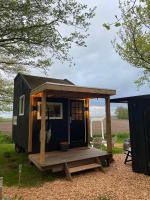 B&B Tietjerk - Tiny house Smûk - Bed and Breakfast Tietjerk