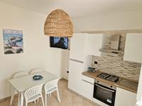 Casa Francesco 80m dal mare cristallino - B&B Lido Marini