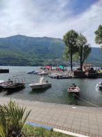 casa di Ale e Bea - B&B Dervio