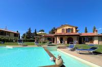 B&B Orciatico - Panoramic Villa Ludovica with private pool - Bed and Breakfast Orciatico