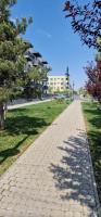 Amazing Apartament with Garden Bucharest Airport Self check-in!! - B&B Otopeni