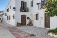 Bright 2 Bedroom townhouse - B&B Fuengirola