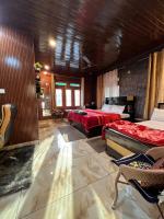 B&B Nainital - Gayatri Niwas - Luxury Private room with Ensuit Bathroom - Lake View and Mountain View - Bed and Breakfast Nainital