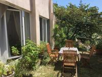 Nice, Studio dans Villa dans un écrin de nature - B&B