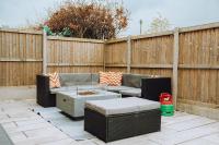 Luxury Recently Renovated 3 Bedroom home in Sandwich Kent - Chambres d’hôtes Sandwich