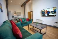 The Larimar Suite - B&B