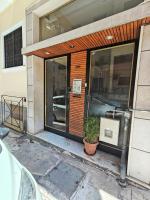 Lindy S - B&B Athens