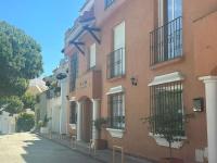 (NEW) Beachside apartment - Calahonda Beach - B&B