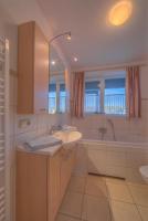 Mitteldeck 424 - B&B Rechlin