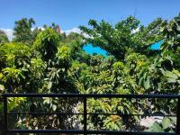 Romantic Sunset Apartment with Balcony 2 min Walk to the Beach - Ferienwohnung