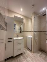 Rooms4Less - B&B
