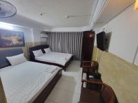 Twin Room with Shared Bathroom