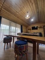 Guesthouse Keria - Ferienwohnung Ambrolauri