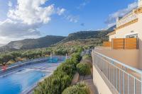 One-Bedroom Apartment with Balcony and Sea View
