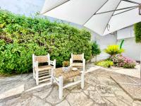 Villa vista mare con giardino e parcheggio - B&B