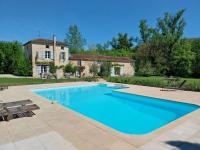 B&B Albas - Large farmhouse on the river, with private pool - Bed and Breakfast Albas