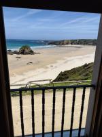 Hostal Restaurante Parajes - B&B Castropol