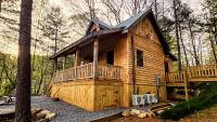 Luxury Mountain View Cabin Near Asheville NC - B&B Marshall
