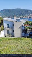 Serenity Villa-Ground floor-Sea view- sea 150m away - B&B Limín Mesoyaías