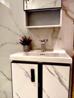 شقه غرفتين وصالة رقم 6 باثاث مودرن ودخول ذاتي - Chambres d’hôtes Riyad